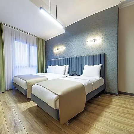فندق Nora Airport 3*